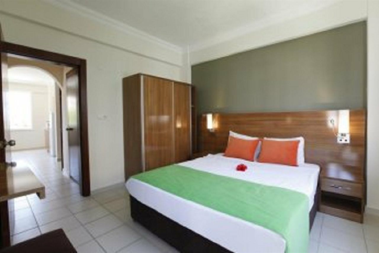 Sunlight Garden Hotel Side Bagian luar foto
